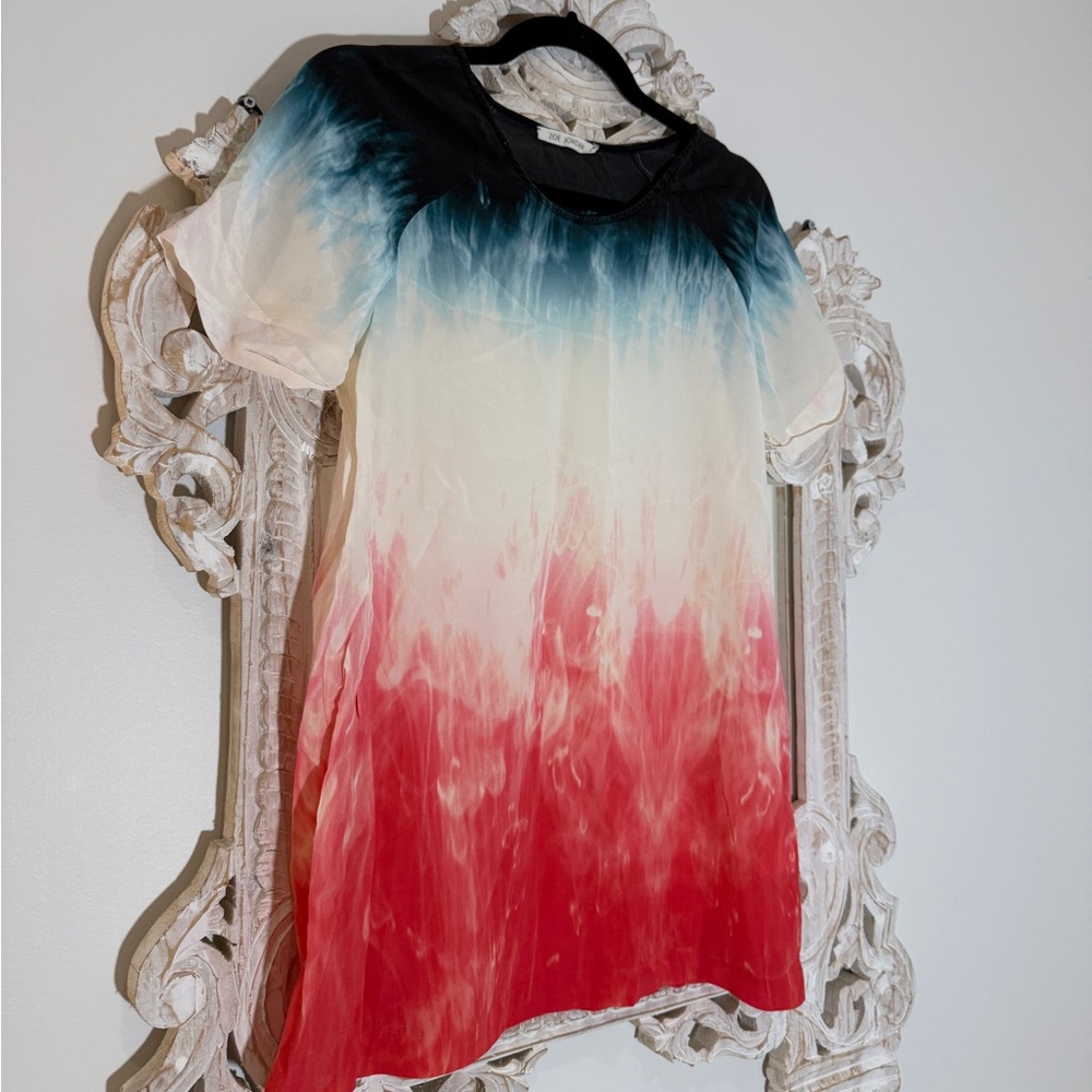 Short sleeved tie-dye silk top